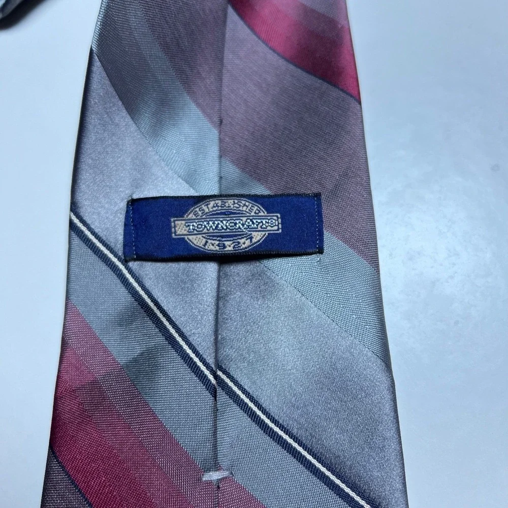 Towncraft‎ Mens Necktie Diagonal Striped Grey Burgundy OS